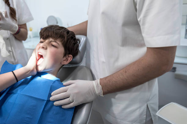Best Emergency Dentist for Knocked-Out Tooth in Altamont, NY